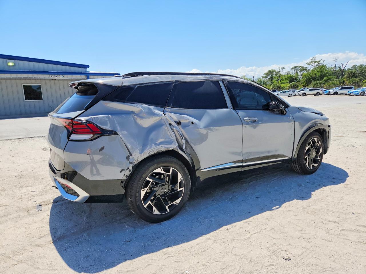 2023 KIA SPORTAGE