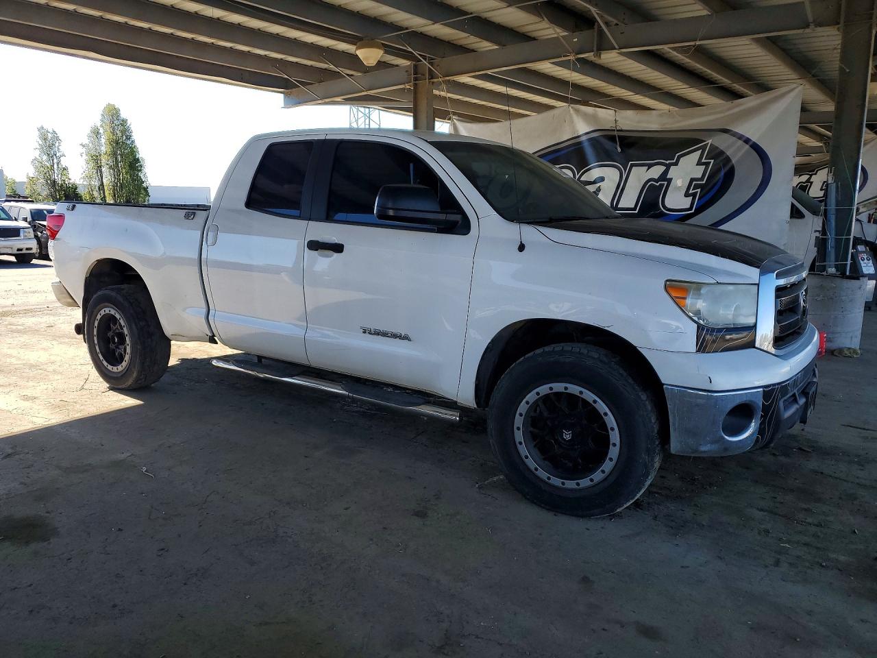 2012 TOYOTA TUNDRA