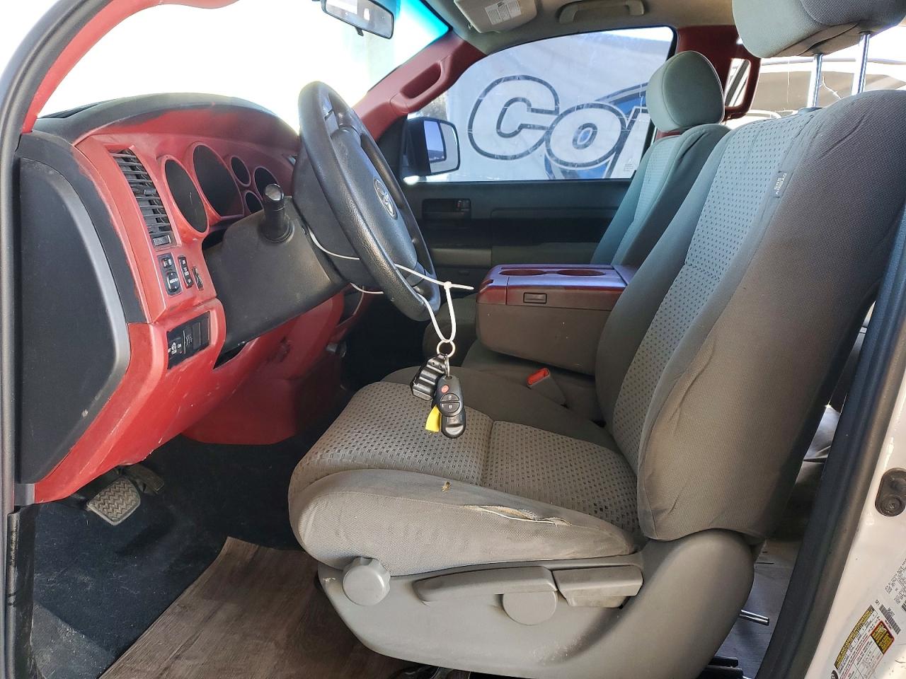 2012 TOYOTA TUNDRA