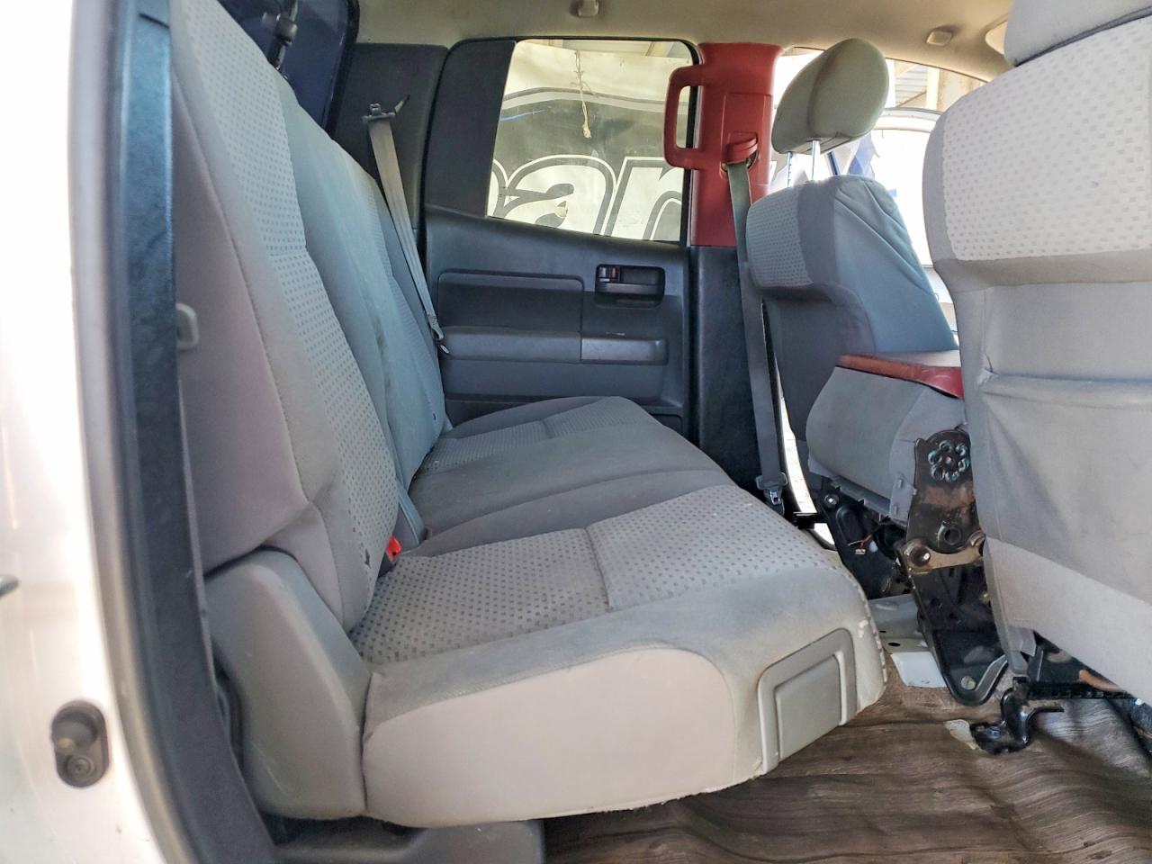 2012 TOYOTA TUNDRA