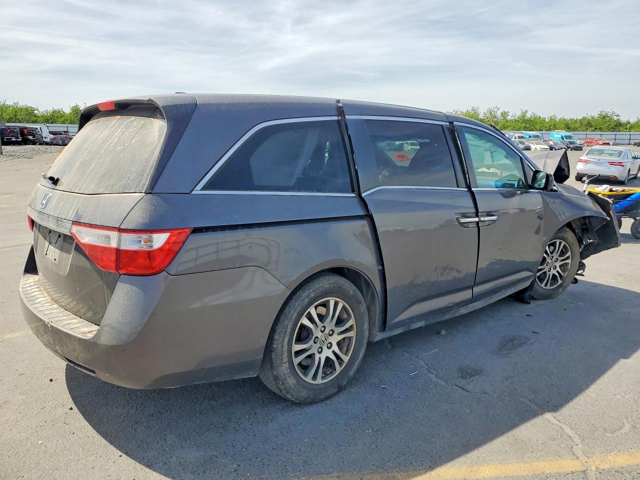 2013 HONDA ODYSSEY