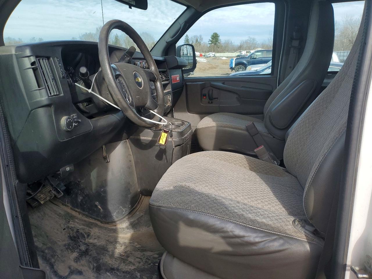 2015 CHEVROLET EXPRESS