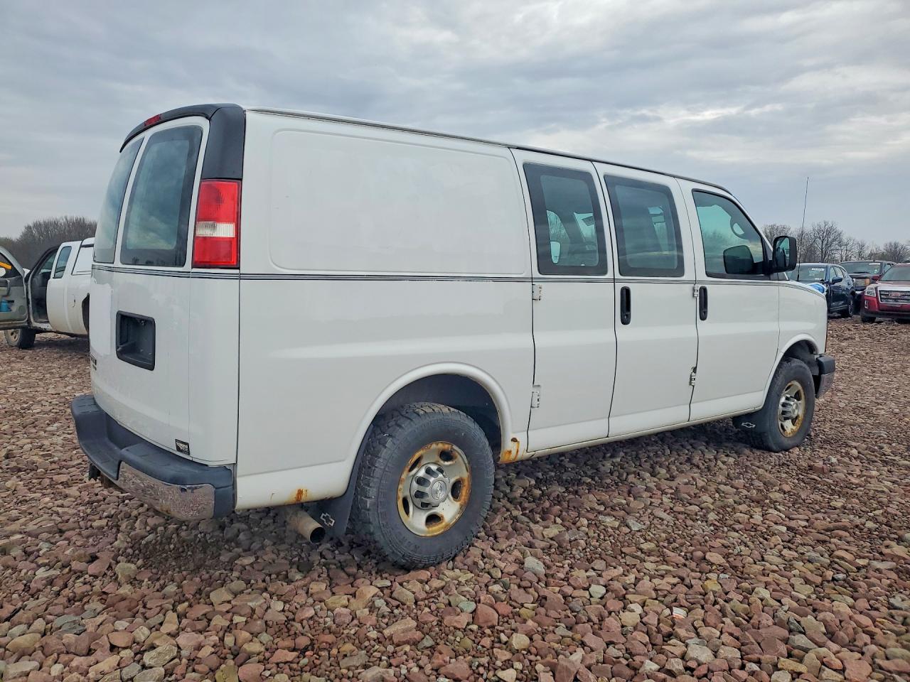 2015 CHEVROLET EXPRESS