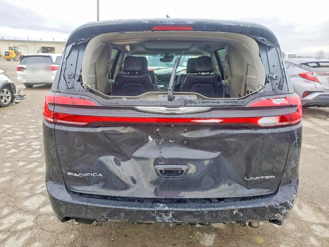 2022 CHRYSLER PACIFICA