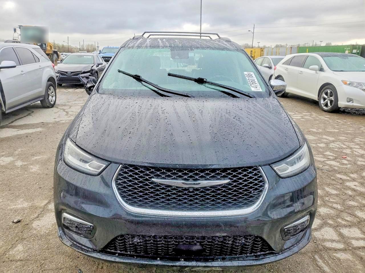 2022 CHRYSLER PACIFICA
