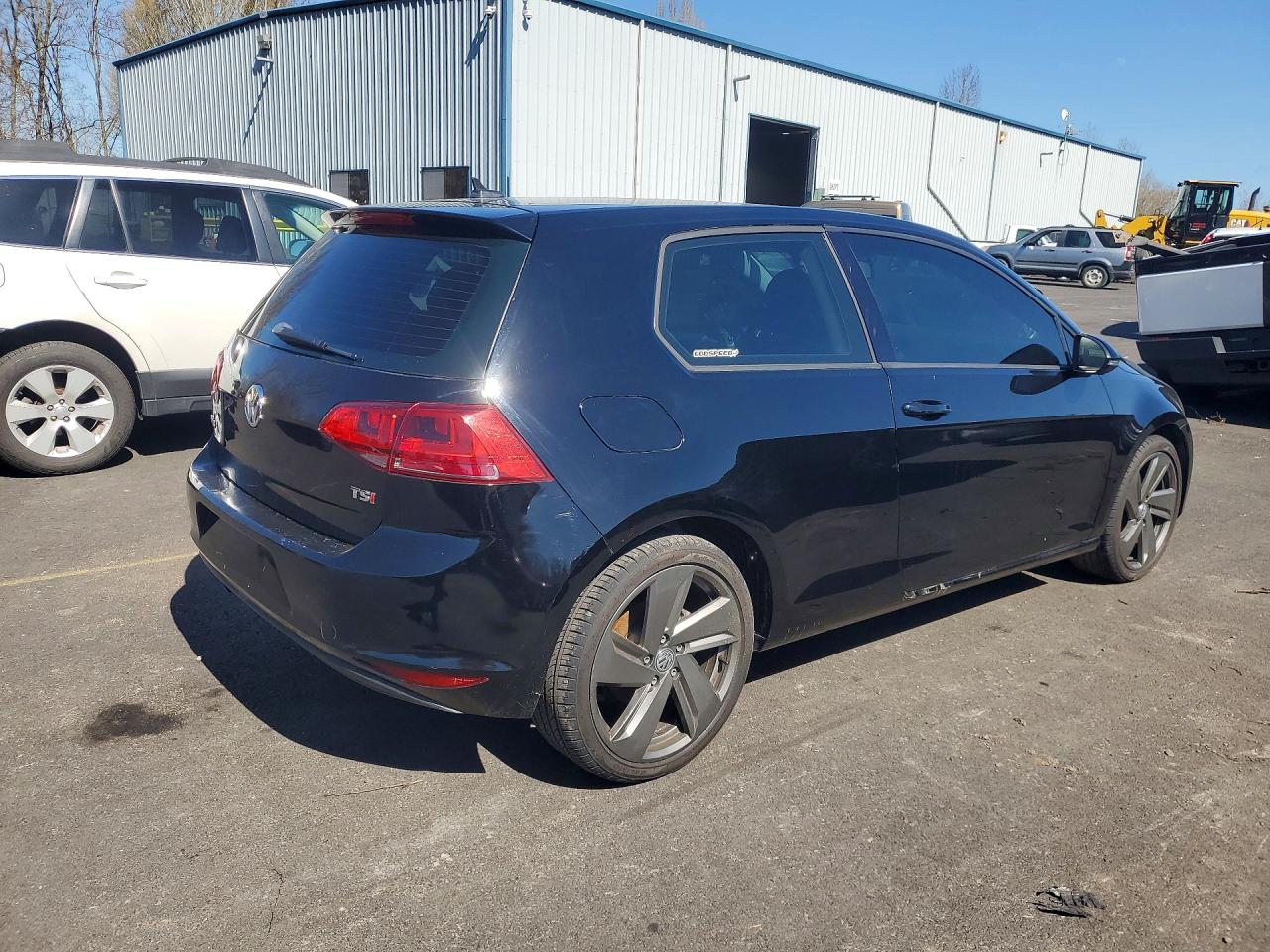 2015 VOLKSWAGEN GOLF