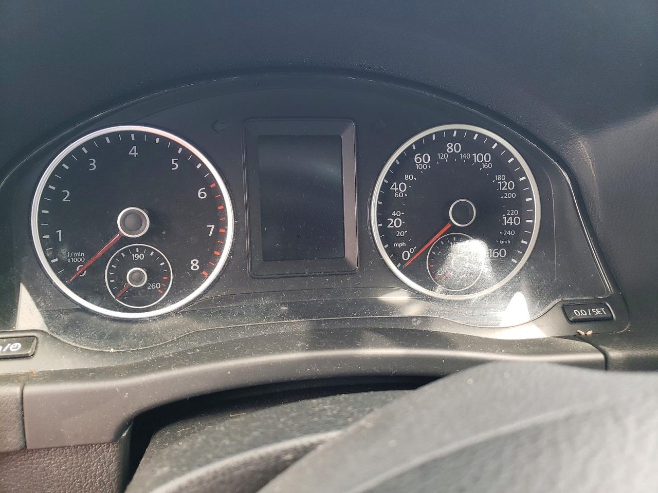 2017 VOLKSWAGEN TIGUAN