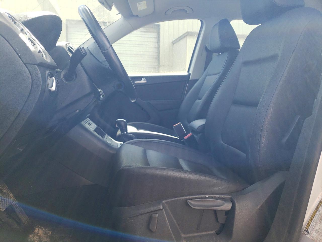 2017 VOLKSWAGEN TIGUAN
