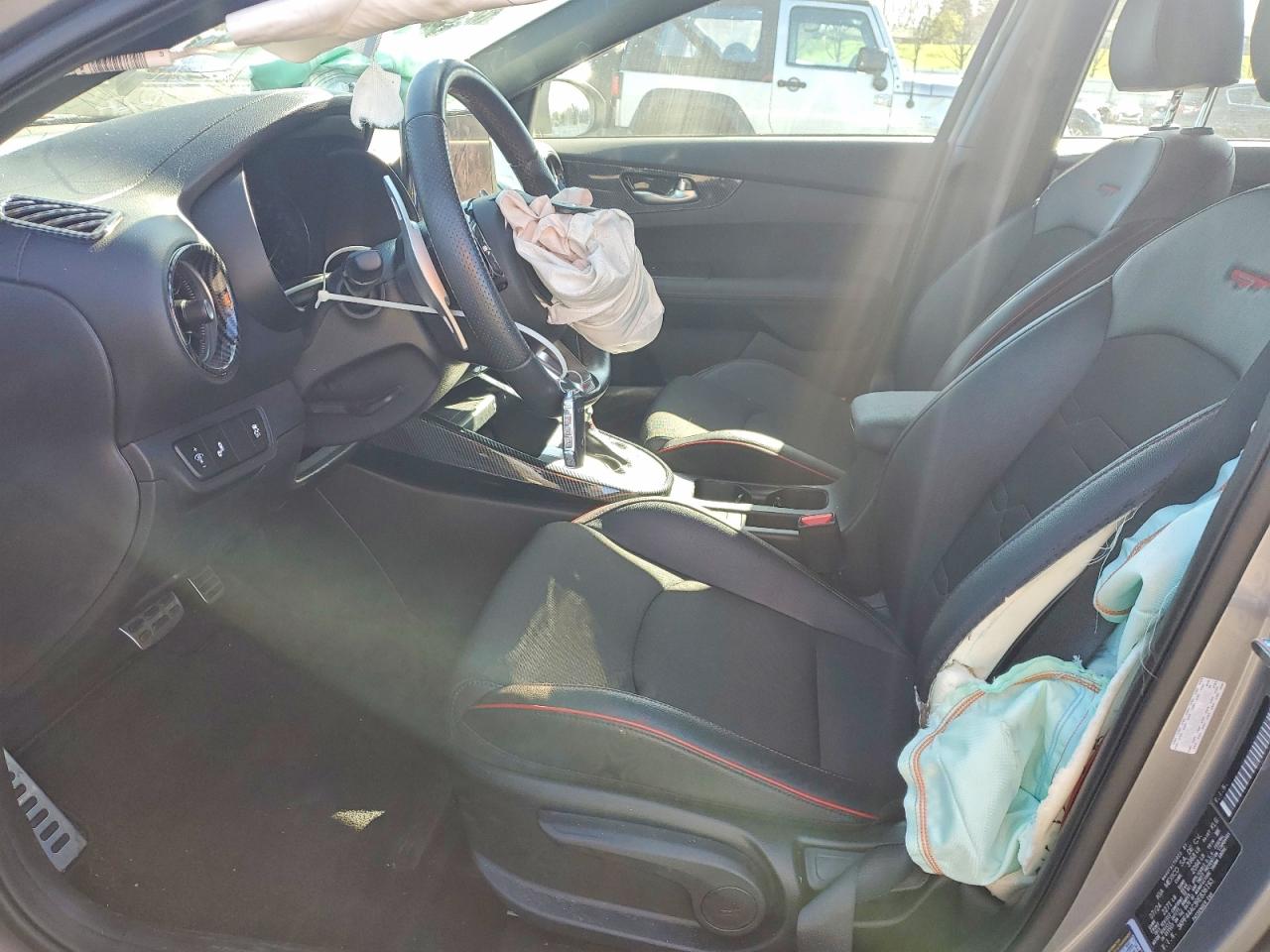 2024 KIA FORTE
