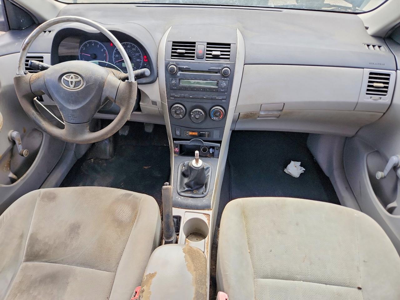 2011 TOYOTA COROLLA