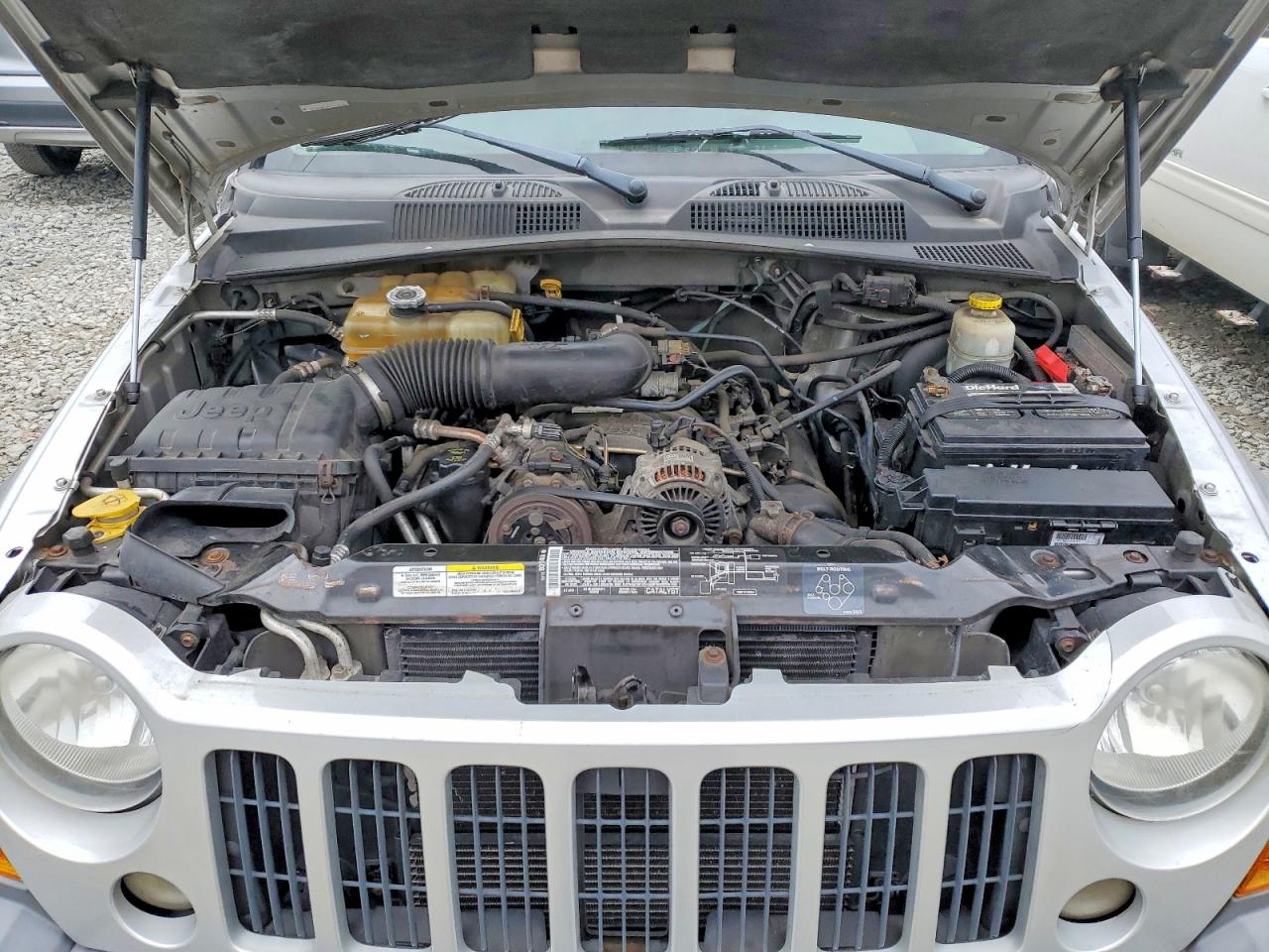 2005 JEEP LIBERTY