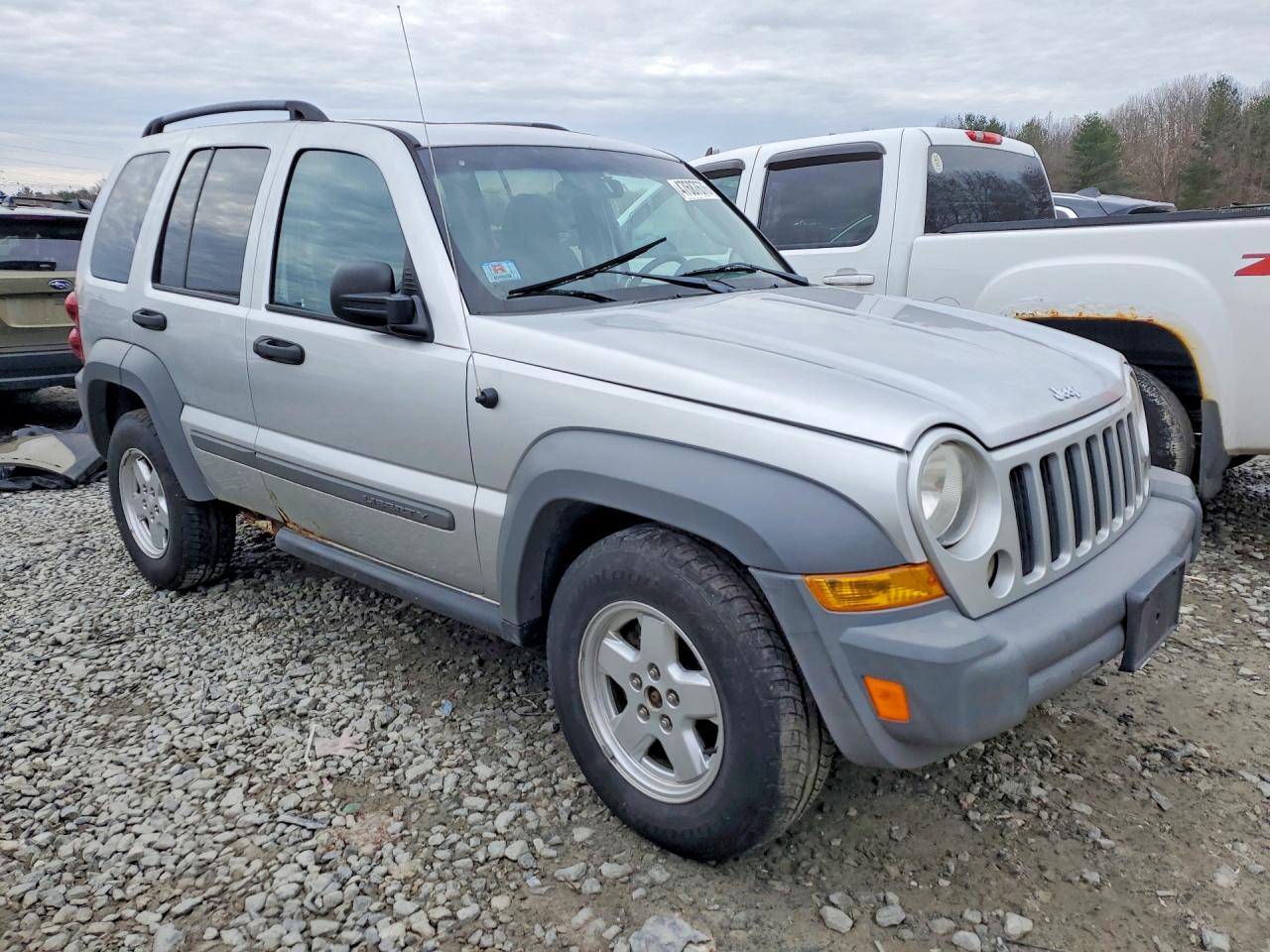 2005 JEEP LIBERTY