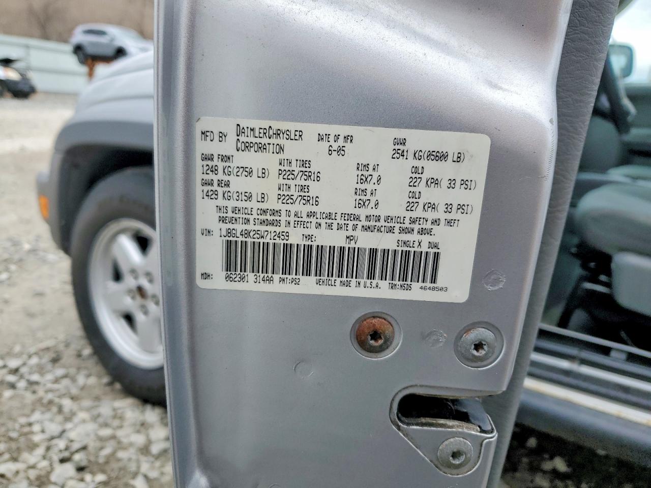 2005 JEEP LIBERTY