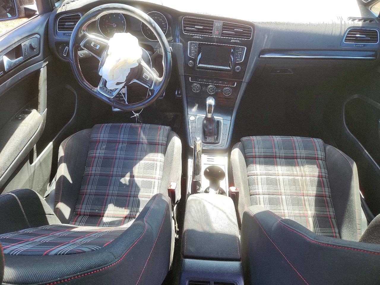 2015 VOLKSWAGEN GTI