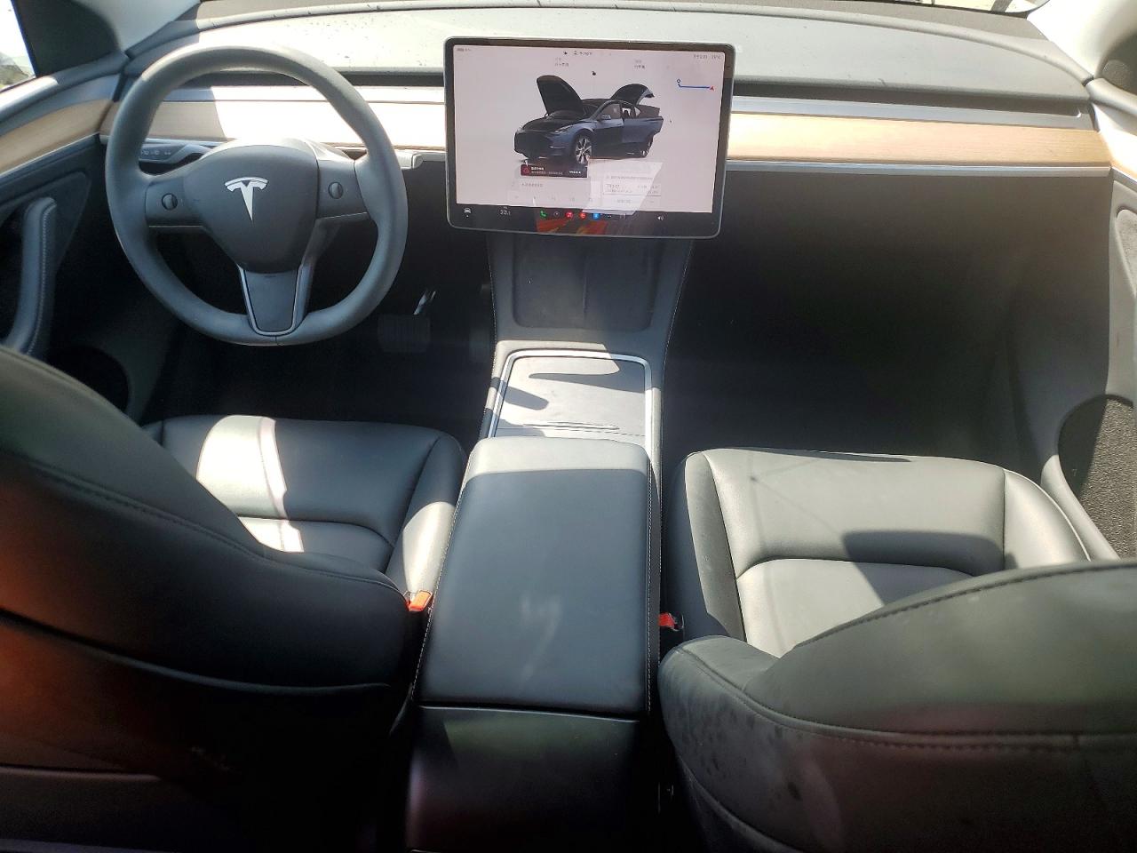 2024 TESLA MODEL Y