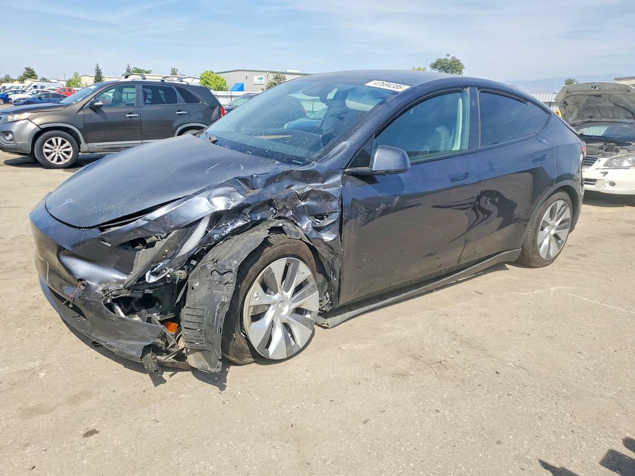 2024 TESLA MODEL Y