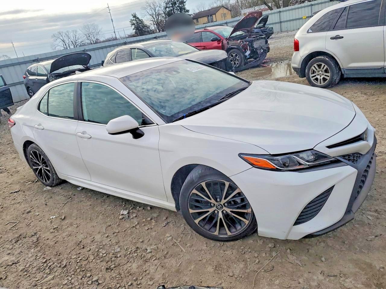 2020 TOYOTA CAMRY
