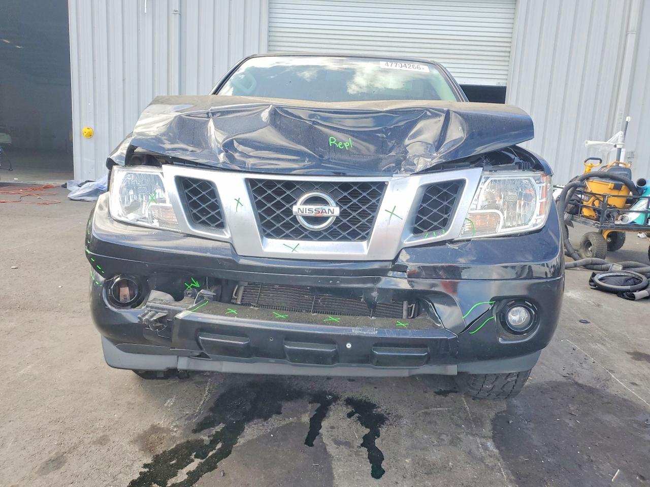 2019 NISSAN FRONTIER