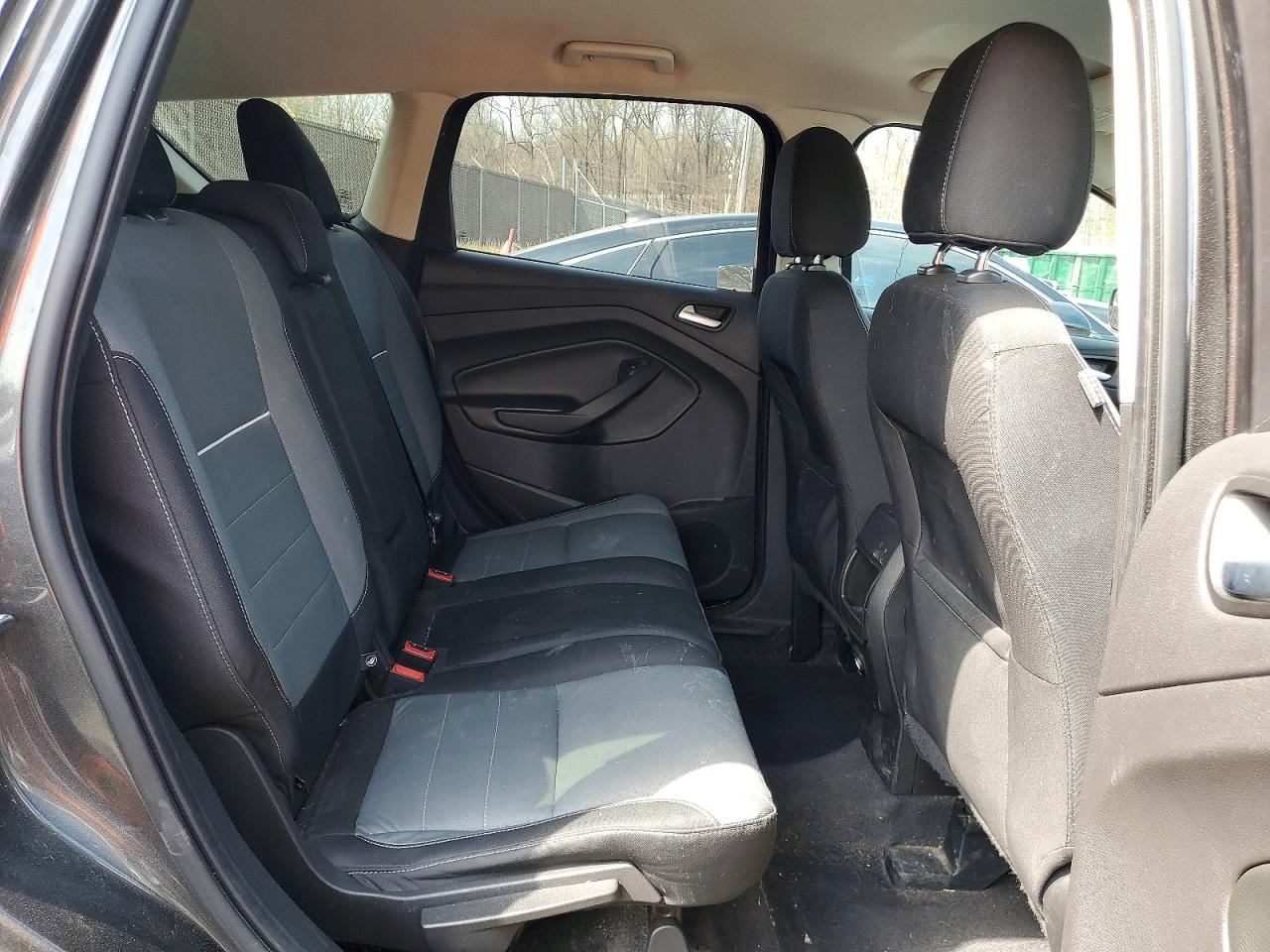 2015 FORD ESCAPE