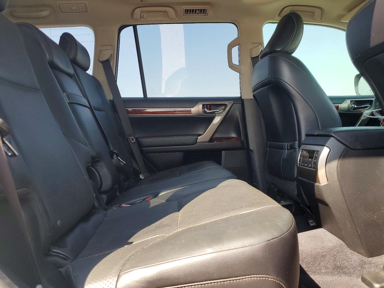 2013 LEXUS GX