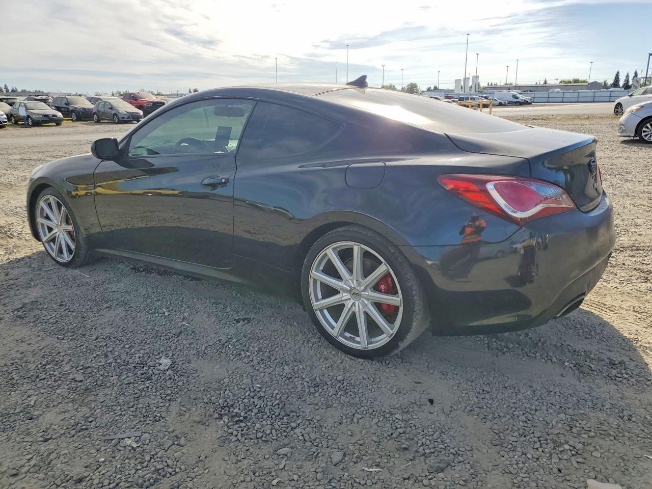 2013 HYUNDAI GENESIS