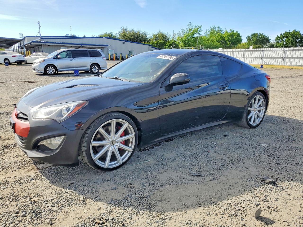 2013 HYUNDAI GENESIS