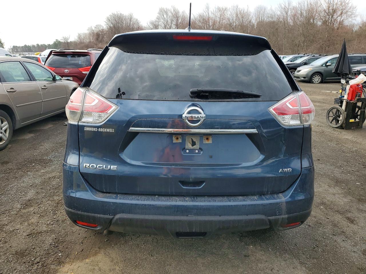 2016 NISSAN ROGUE