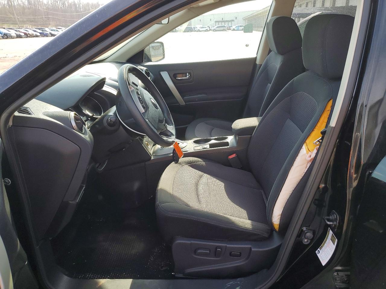 2013 NISSAN ROGUE
