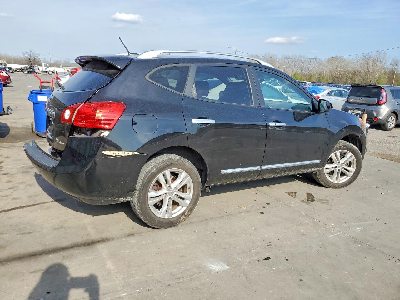 2013 NISSAN ROGUE