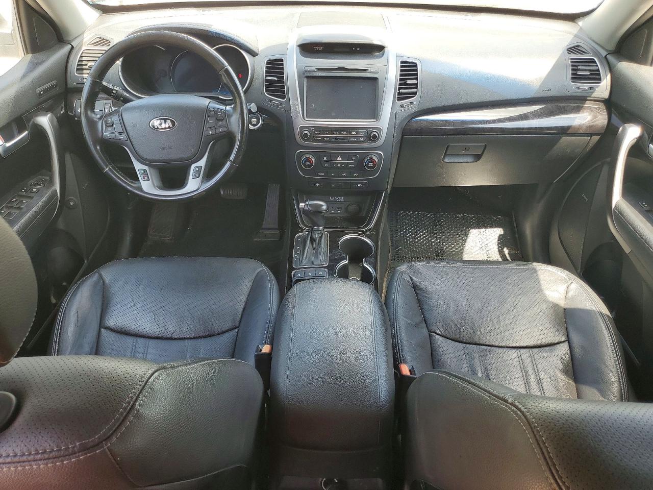 2014 KIA SORENTO