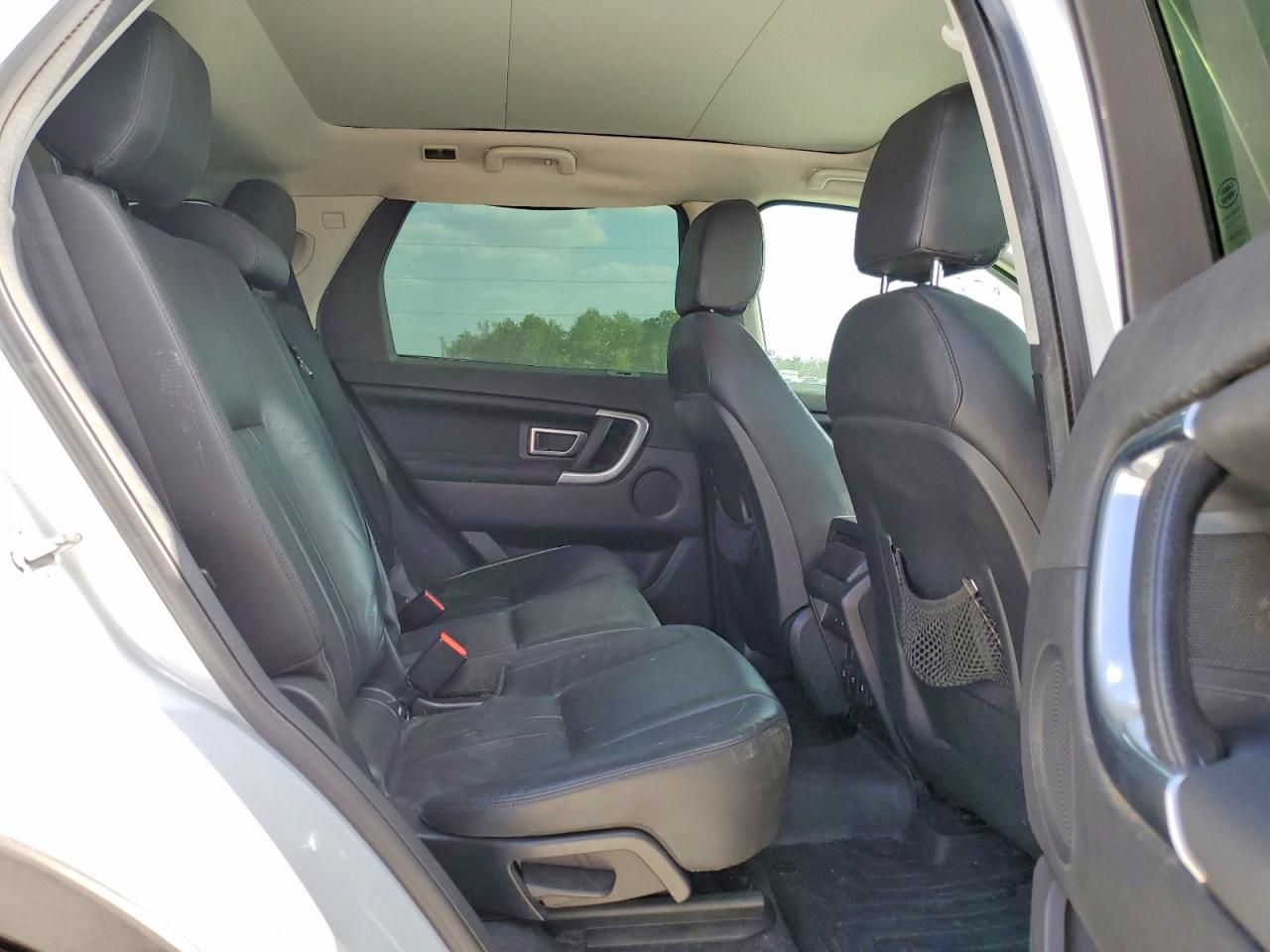 2015 LAND ROVER DISCOVERY