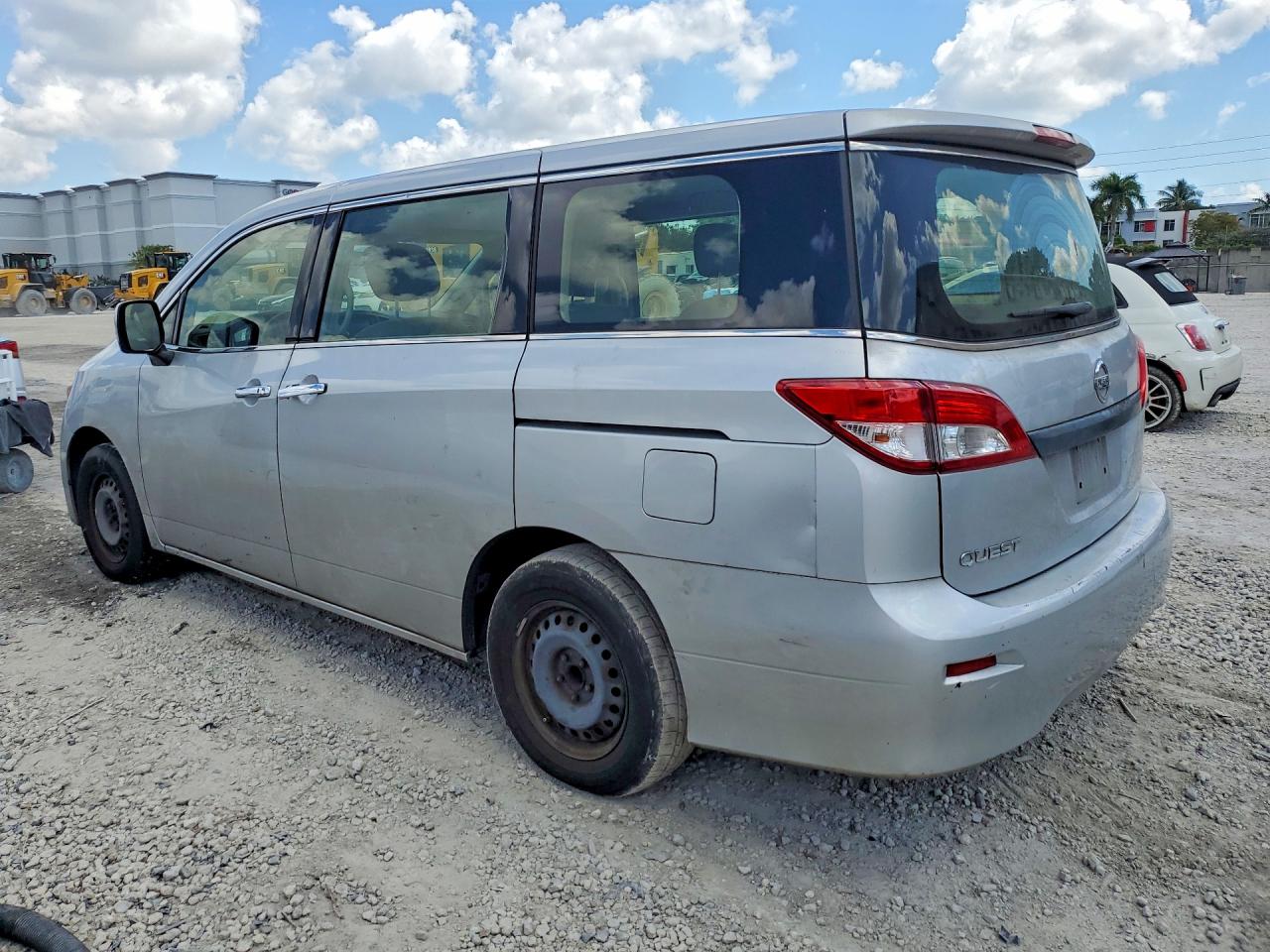 2016 NISSAN QUEST