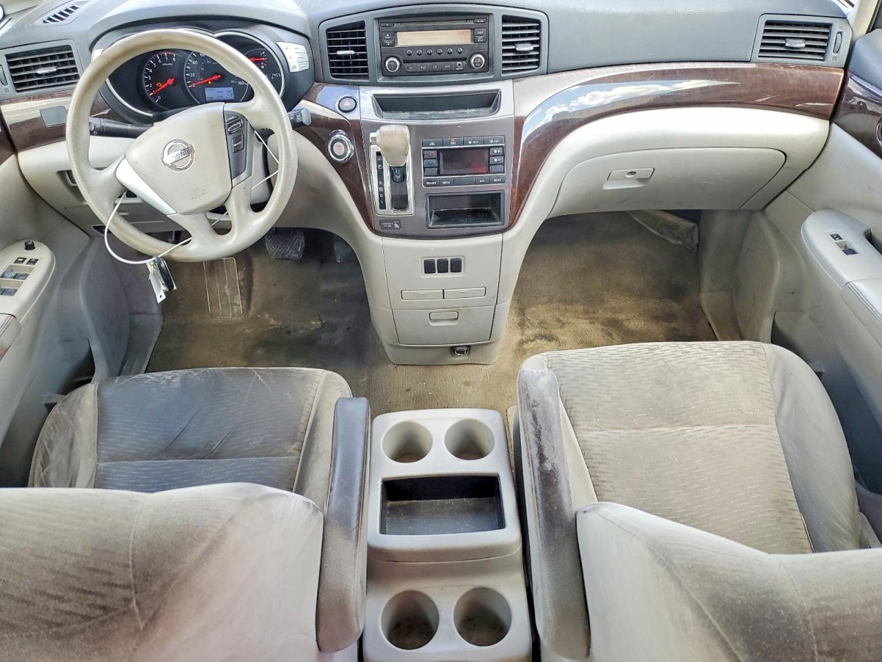 2016 NISSAN QUEST