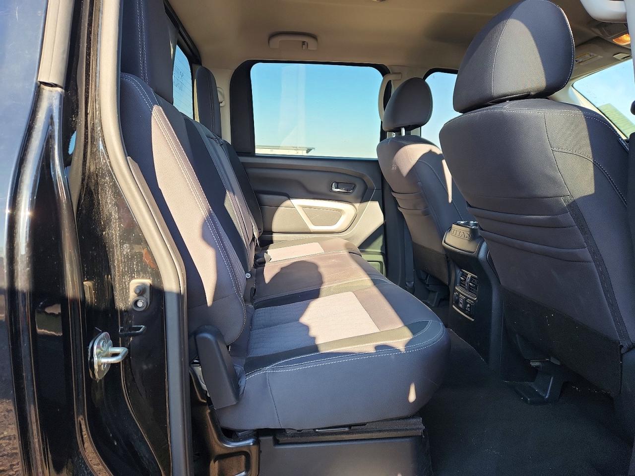 2020 NISSAN TITAN