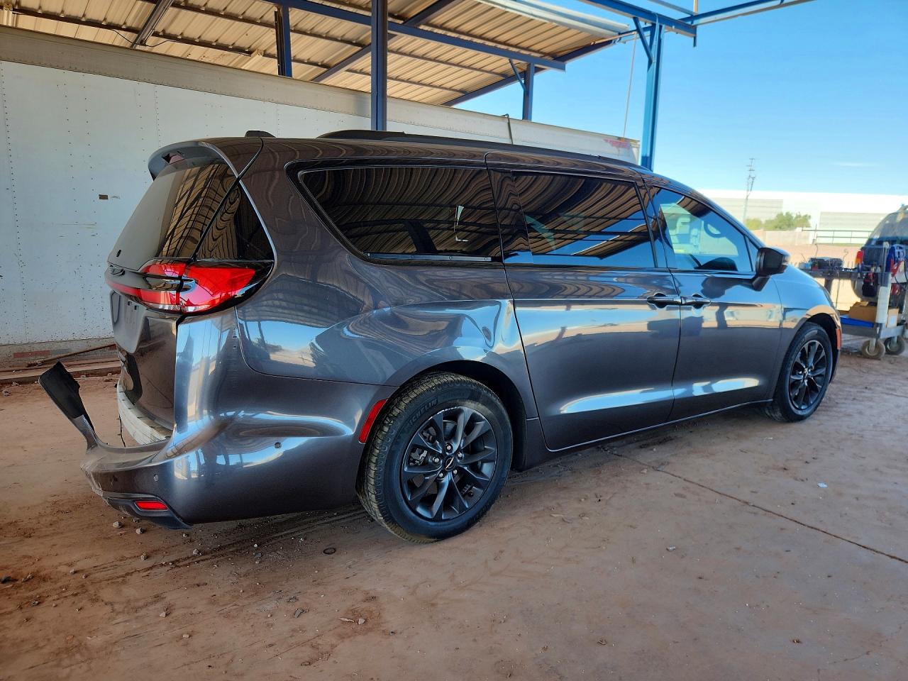 2021 CHRYSLER PACIFICA