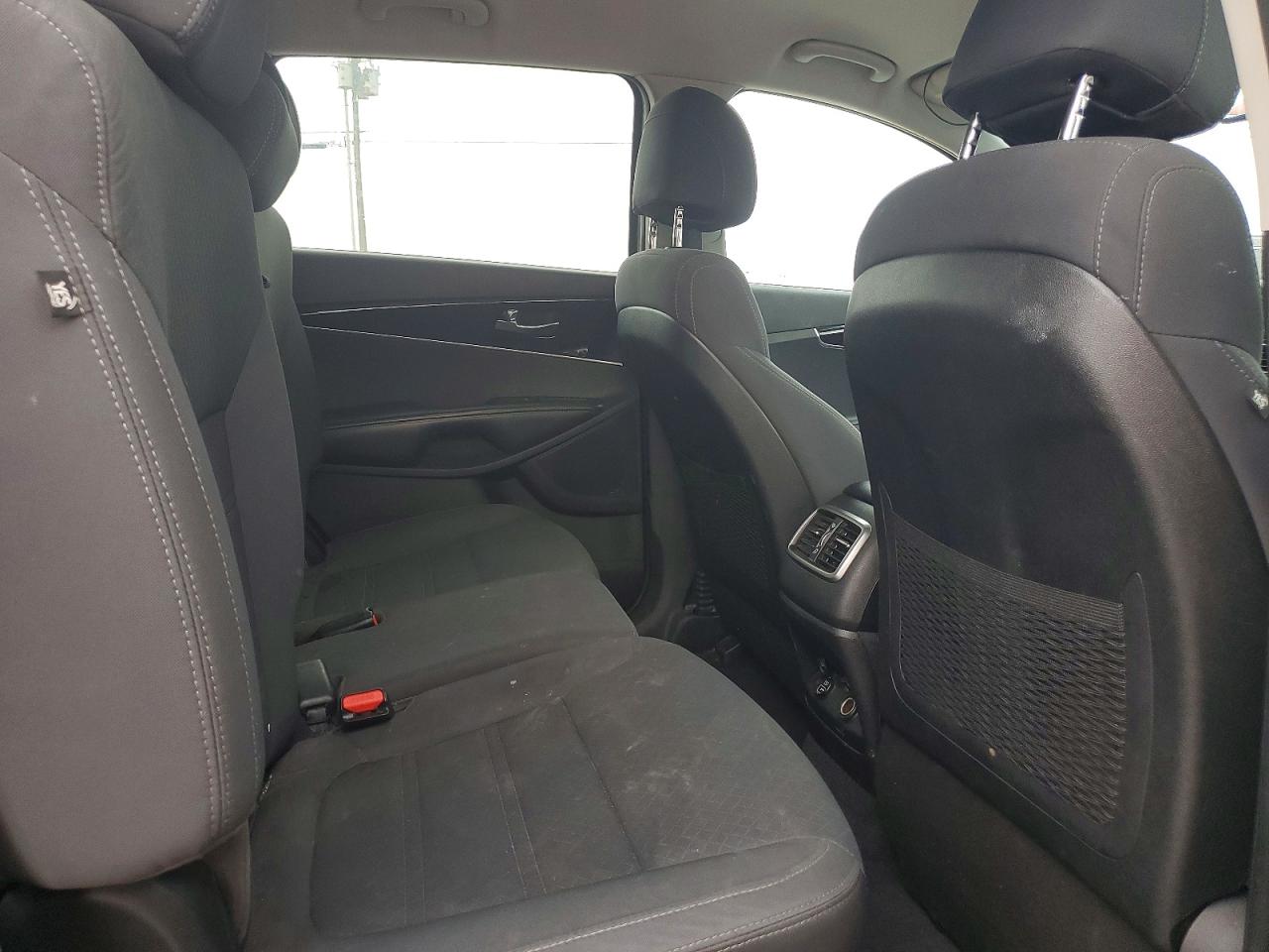 2017 KIA SORENTO