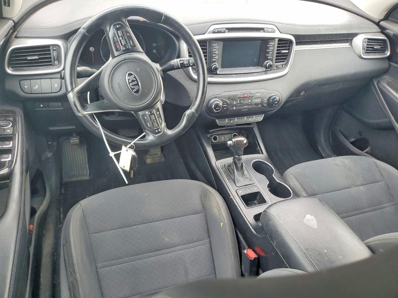 2017 KIA SORENTO