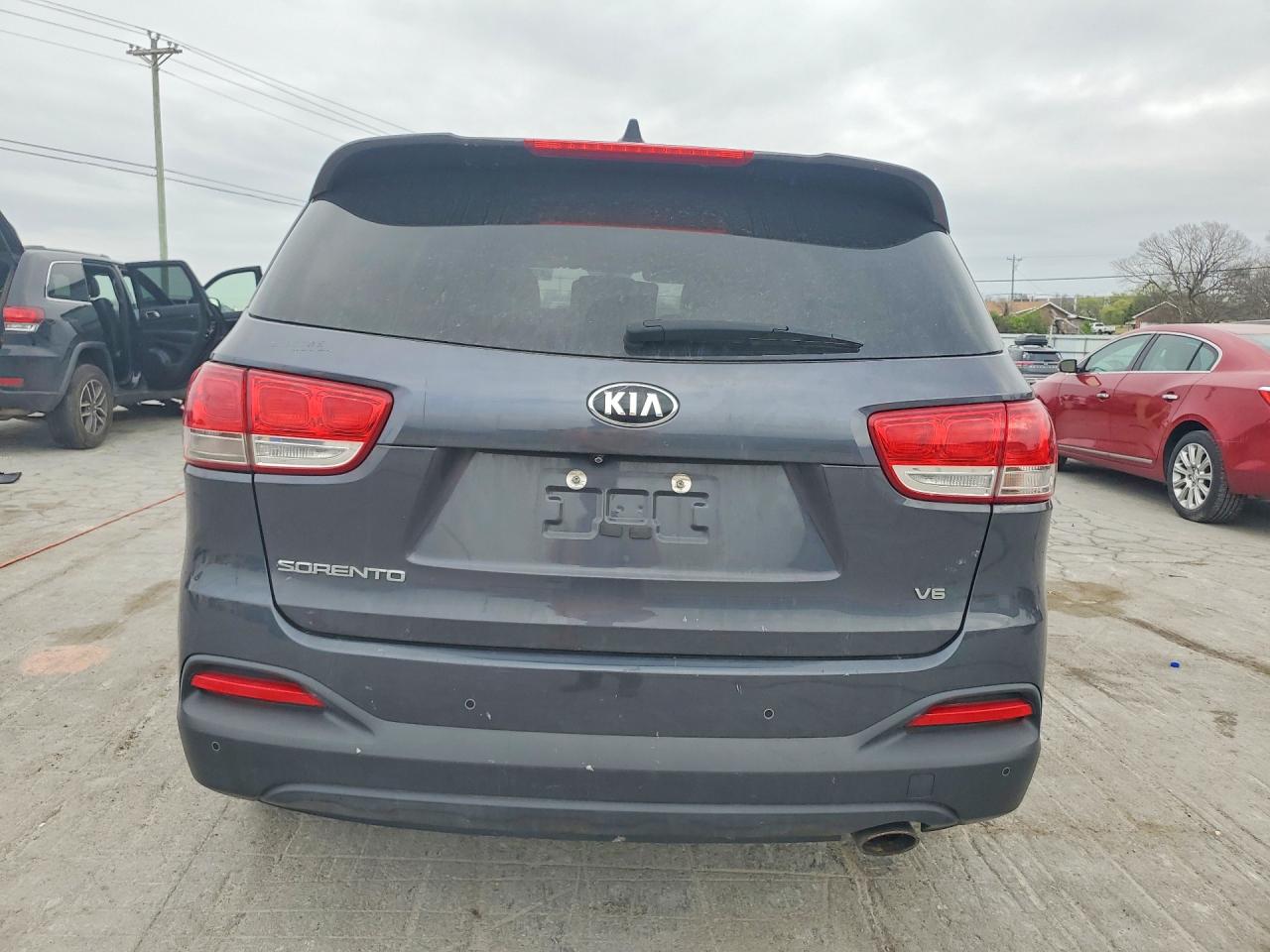 2017 KIA SORENTO