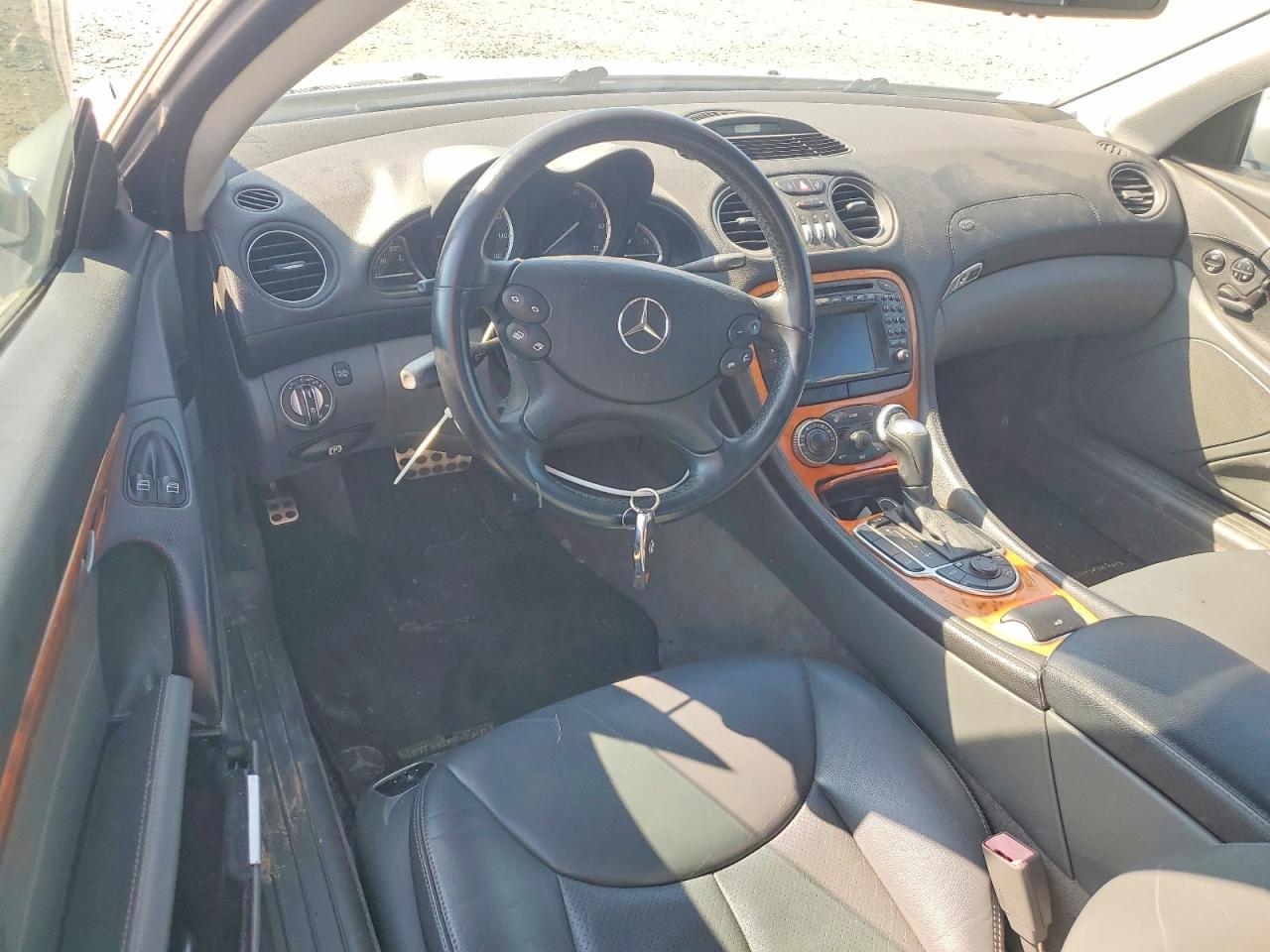 2004 MERCEDES BENZ SL-CLASS