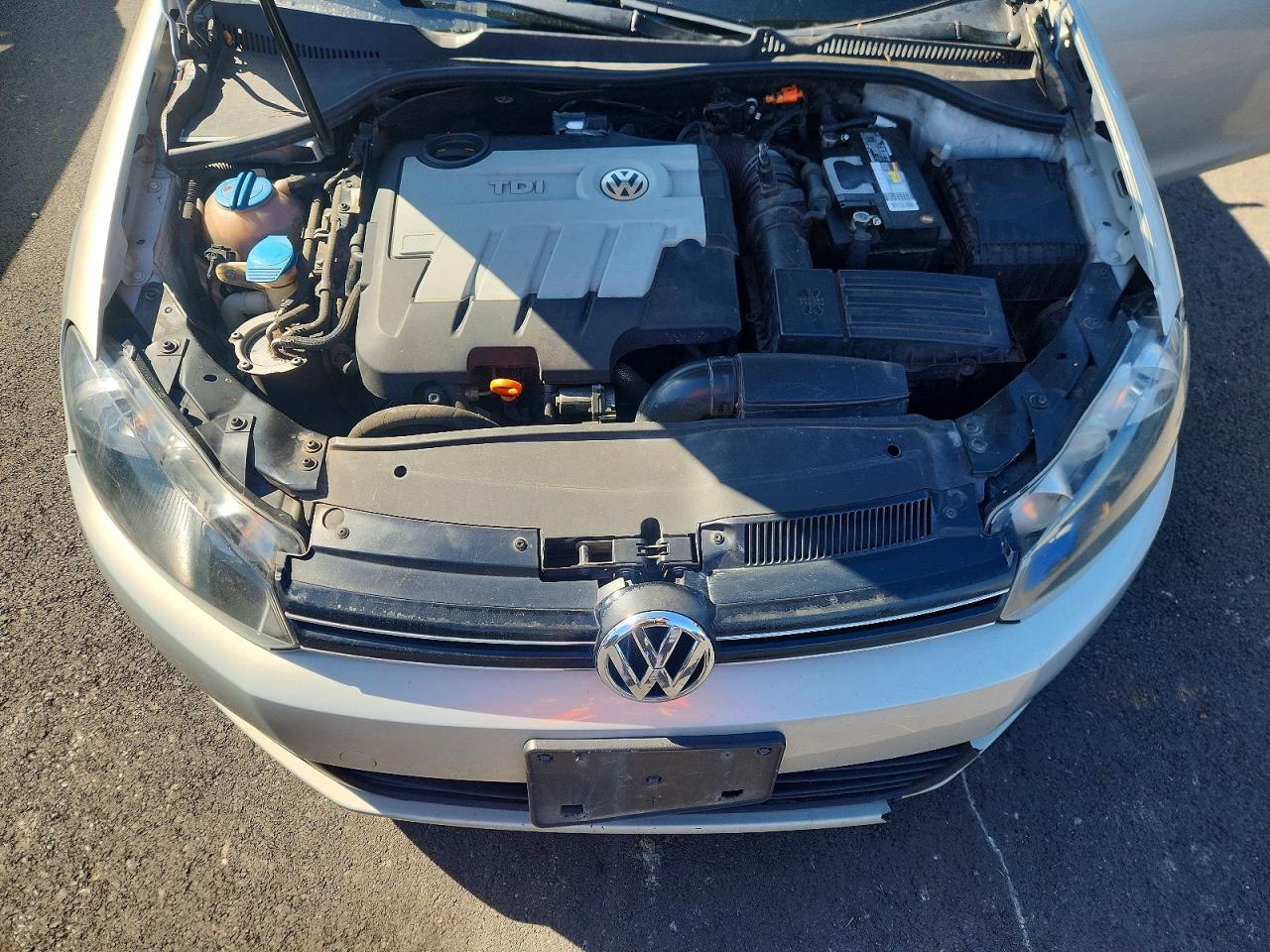 2011 VOLKSWAGEN JETTA