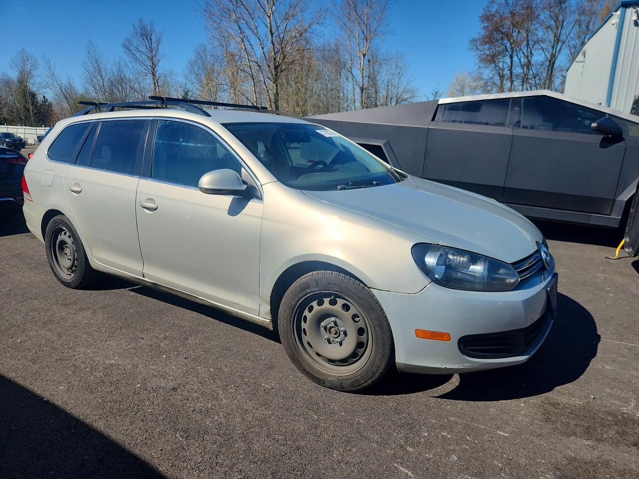 2011 VOLKSWAGEN JETTA