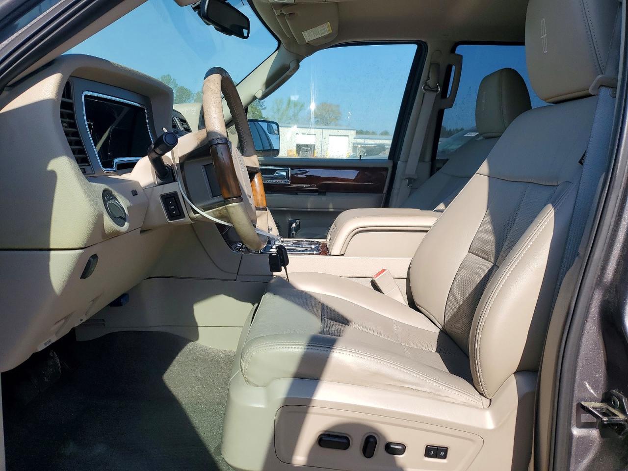 2014 LINCOLN NAVIGATOR