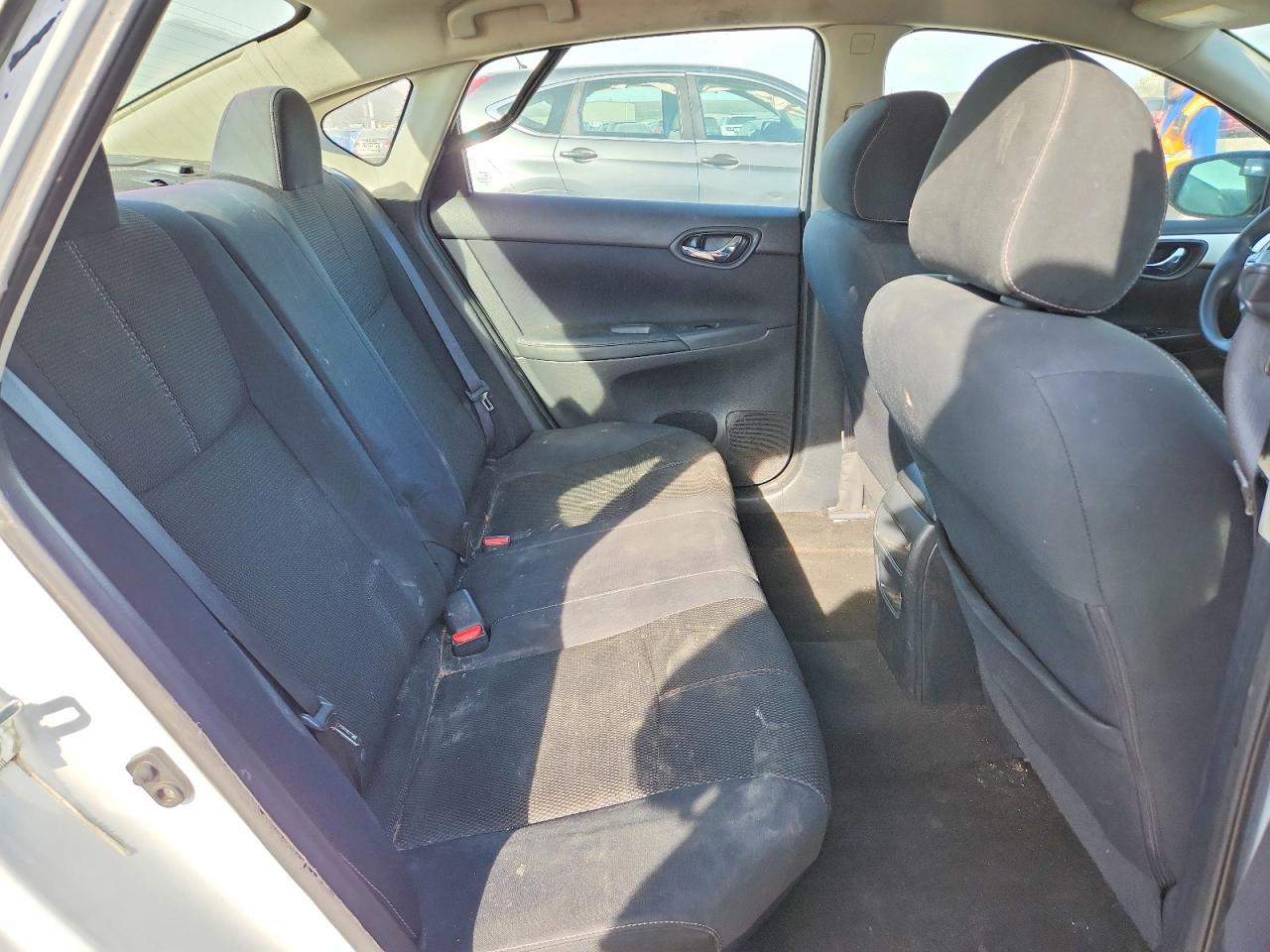 2016 NISSAN SENTRA