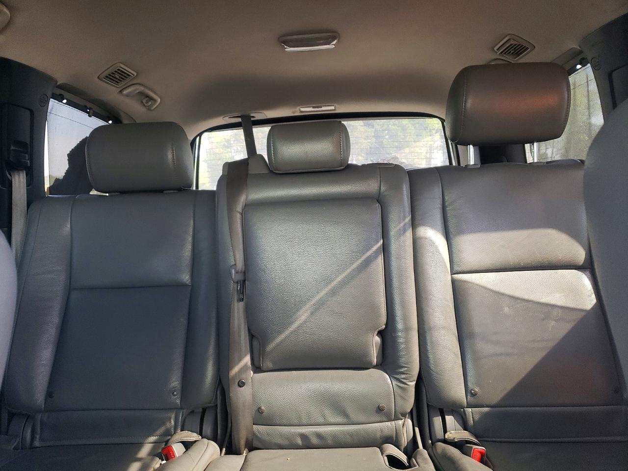 2010 TOYOTA SEQUOIA