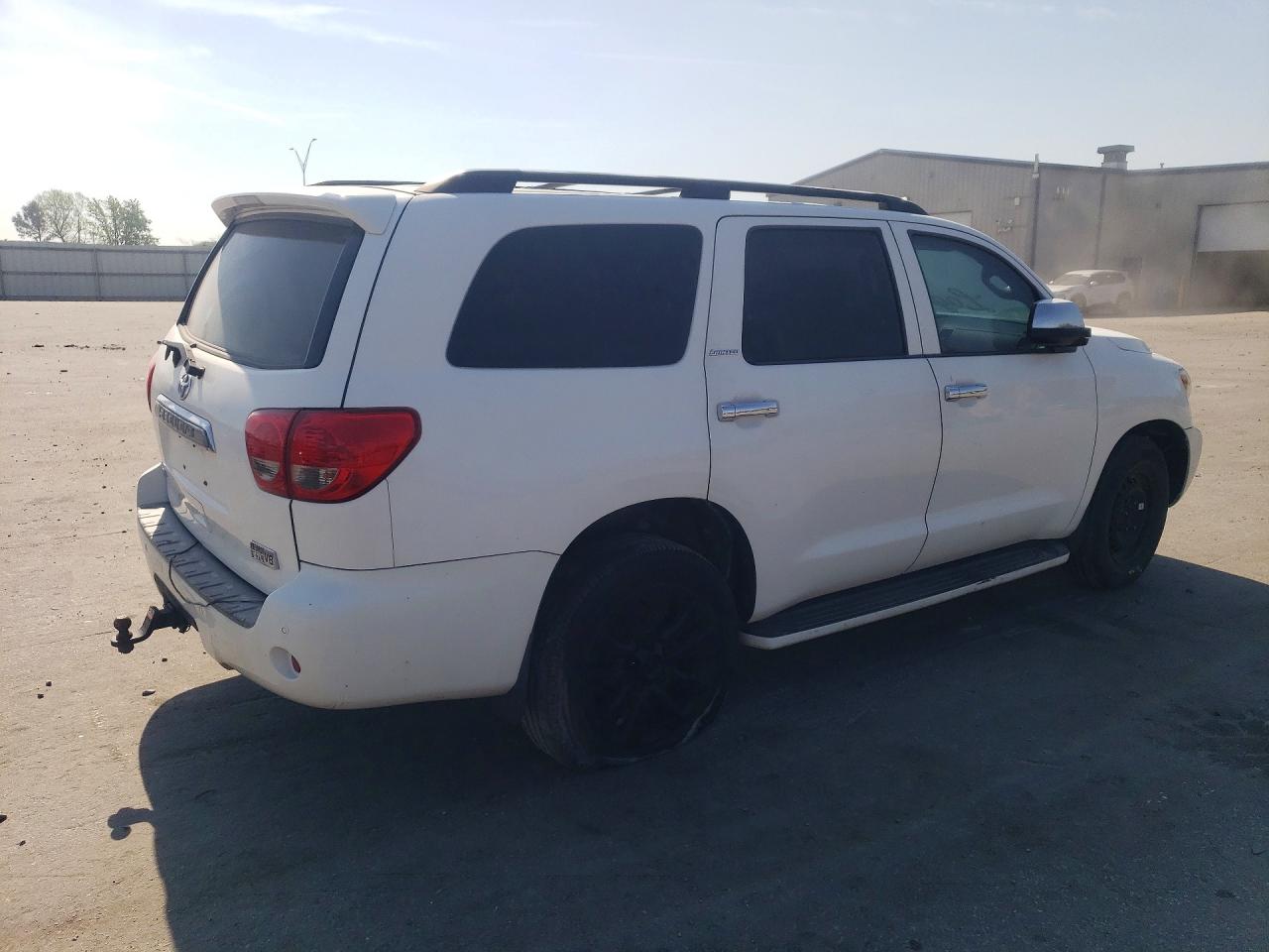 2010 TOYOTA SEQUOIA