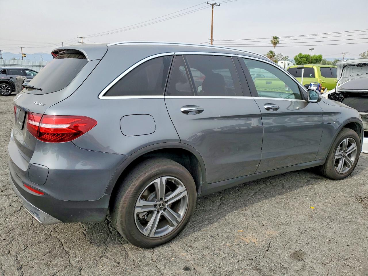 2019 MERCEDES-BENZ GLC-CLASS