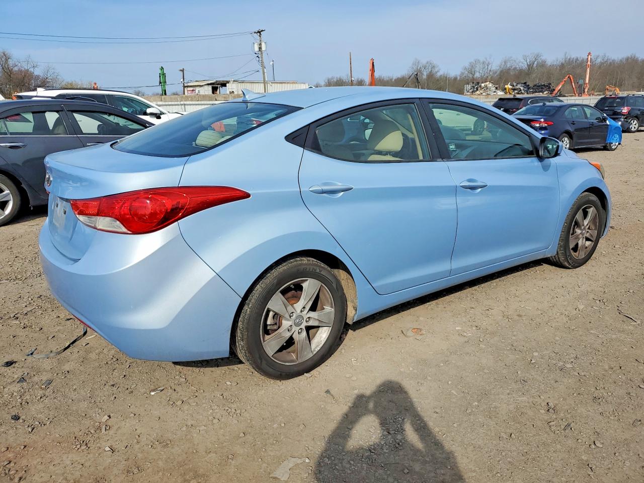 2011 HYUNDAI ELANTRA