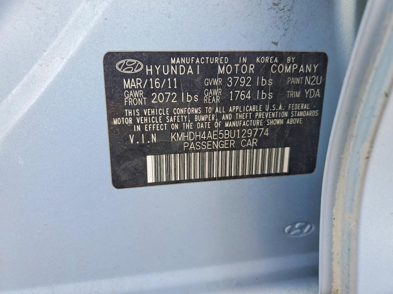 2011 HYUNDAI ELANTRA