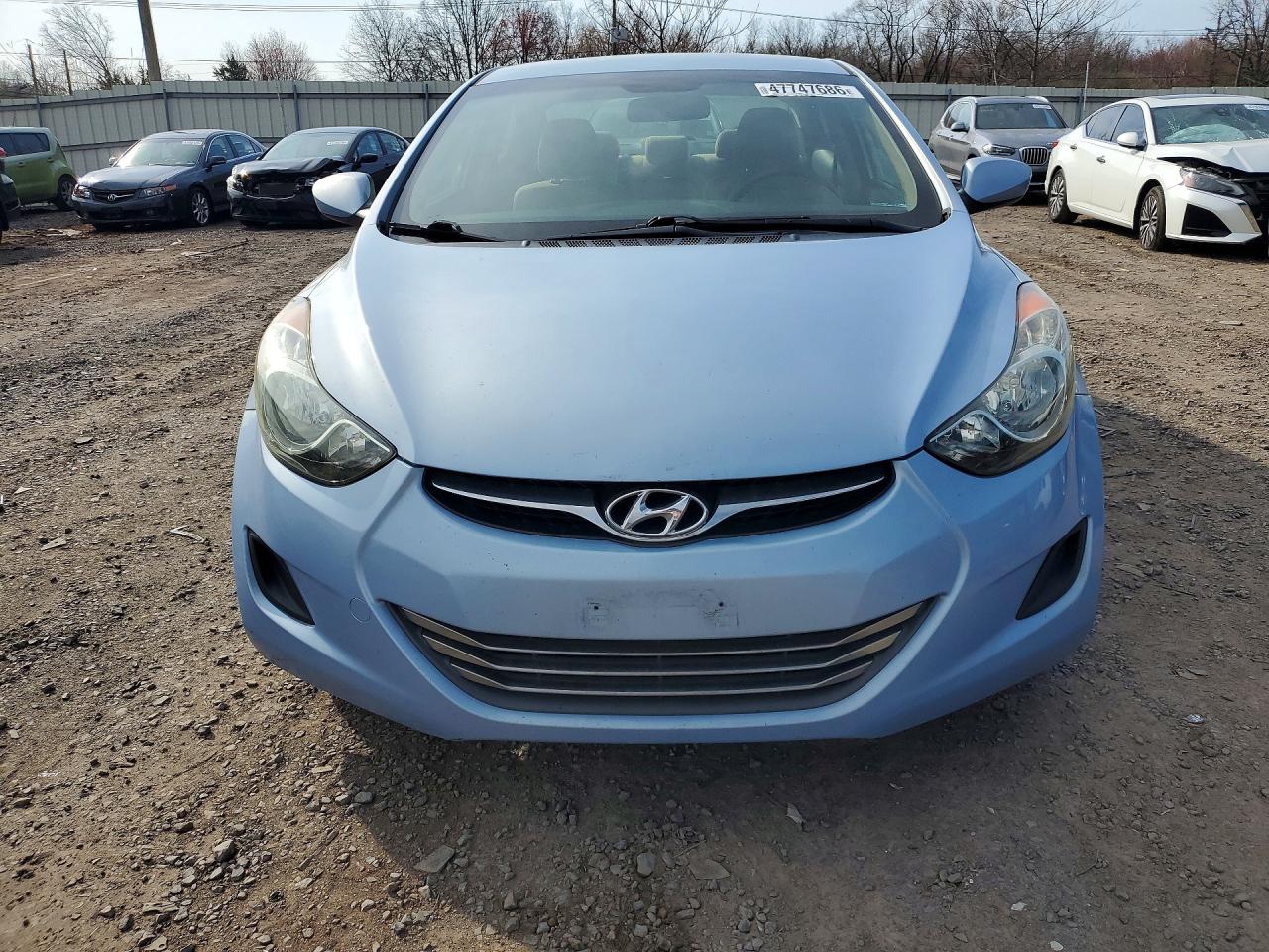 2011 HYUNDAI ELANTRA