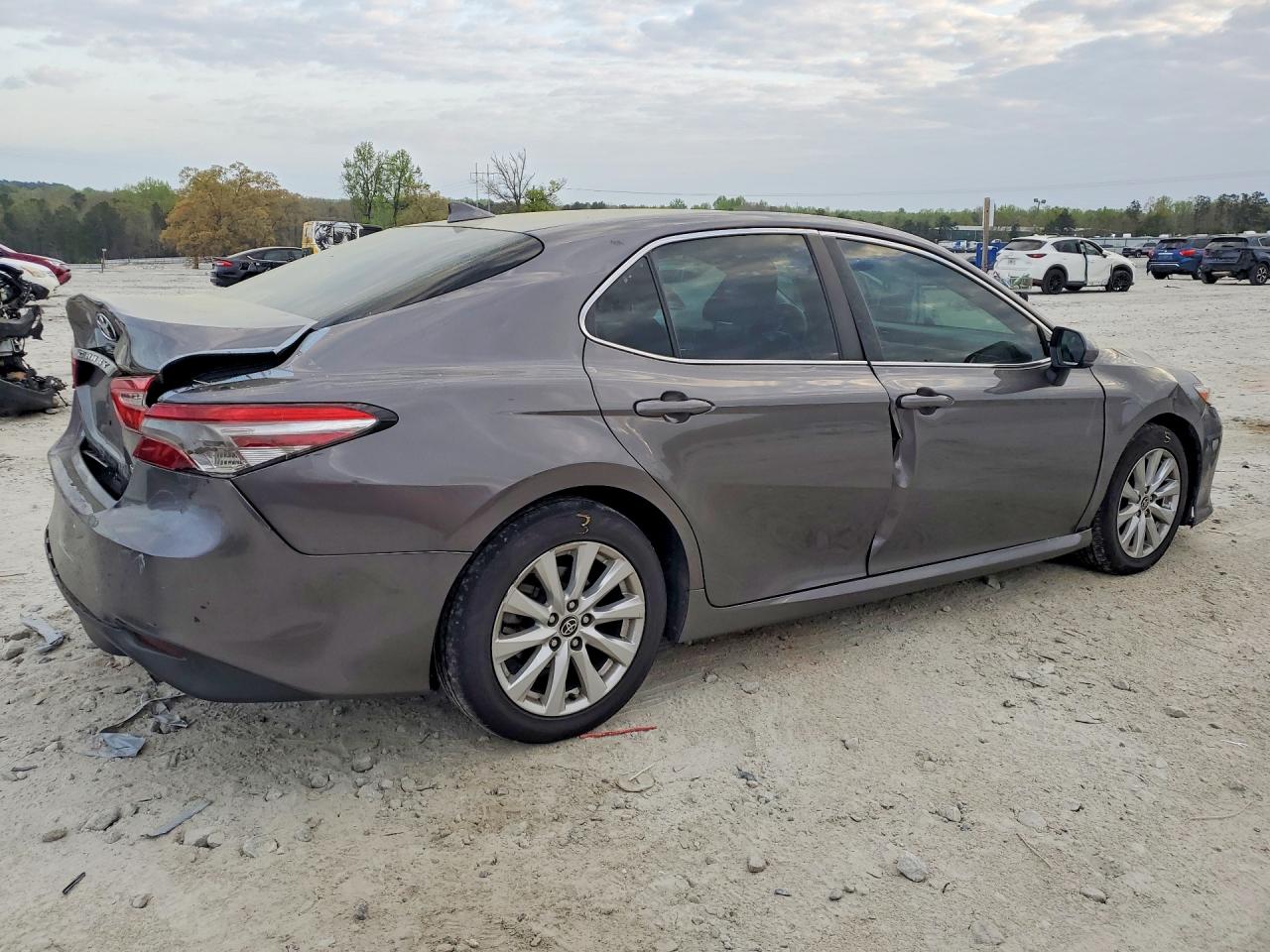 2020 TOYOTA CAMRY